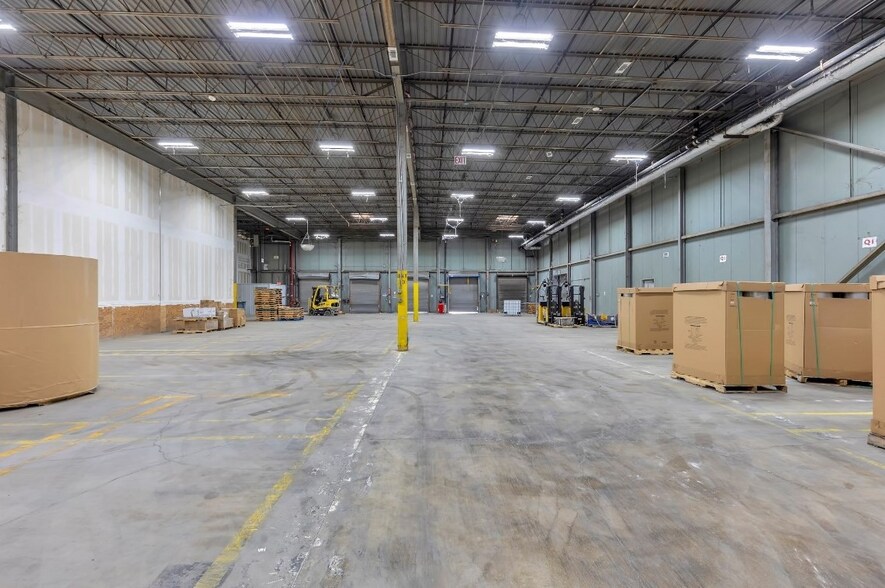 More Photos Of 1001 Ed Rutherford Dr, Greenville Manufacturing For Lease
