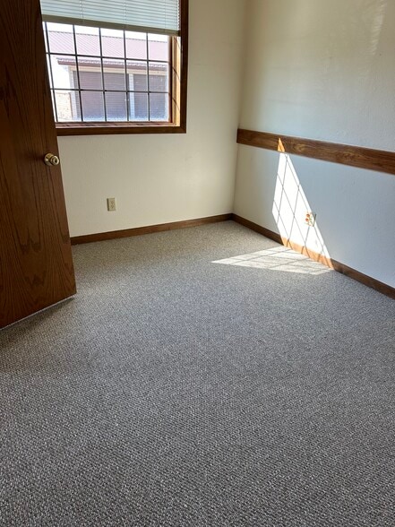 More Photos Of 304 Henriette Ave, Crivitz Office For Lease