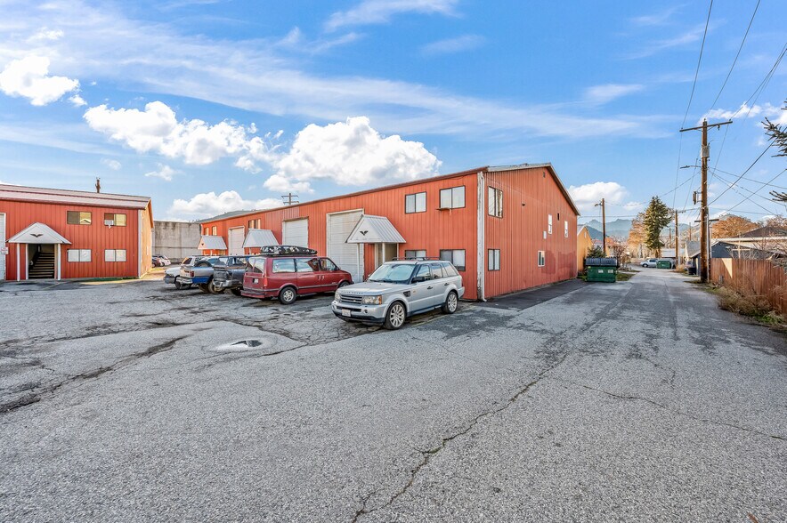 More Photos Of 219 Independence Way, Cashmere Apartments For Sale