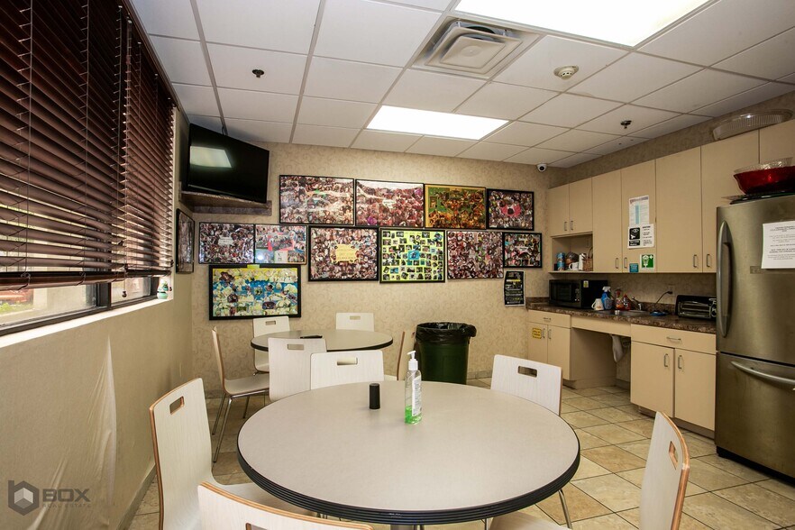 More Photos Of 7171 N University Dr, Tamarac Medical For Sale