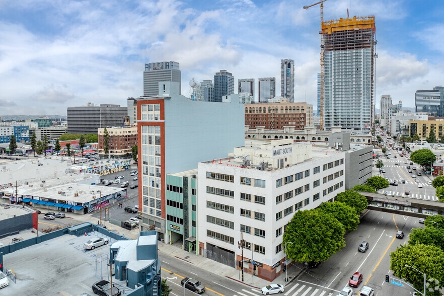 More Photos Of 1011 S Los Angeles St, Los Angeles Loft Creative Space For Lease