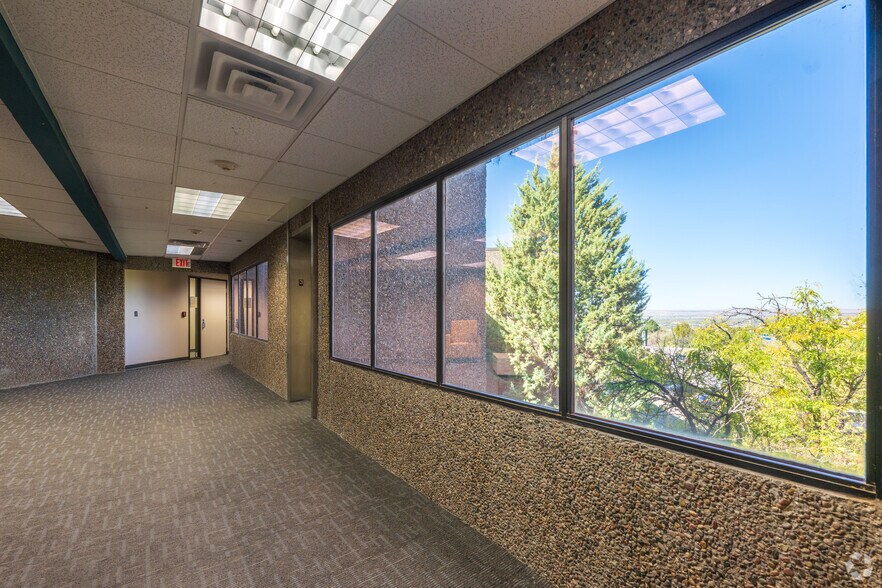 More Photos Of 2340 Alamo Ave SE, Albuquerque Coworking Space