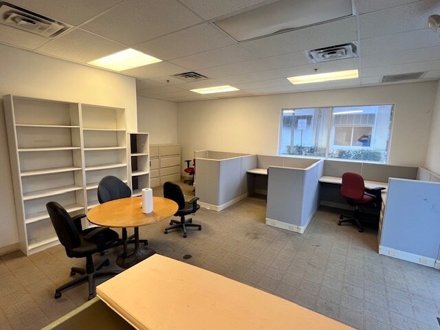 More Photos Of 3445-3499 High Ridge Rd, Boynton Beach Warehouse For Lease