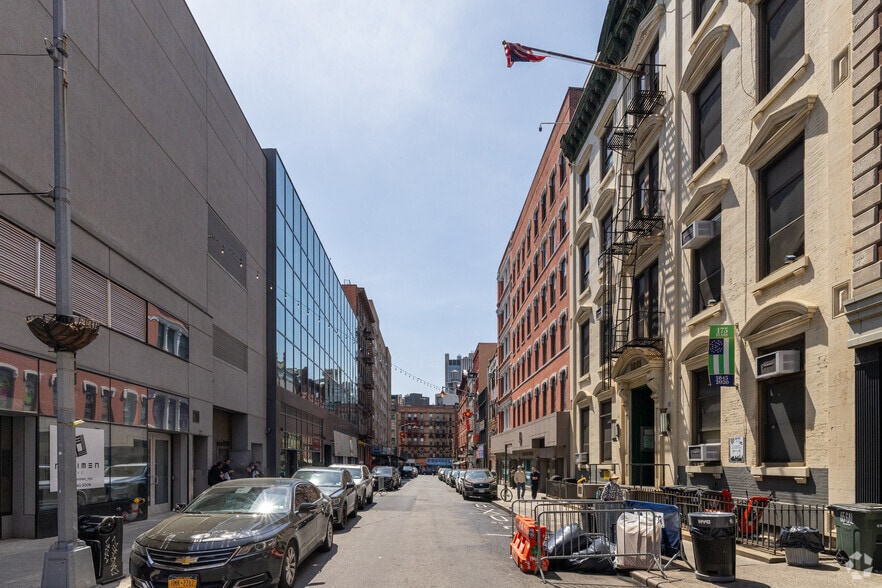 More Photos Of 13 Elizabeth St, New York Storefront Retail Residential For Lease