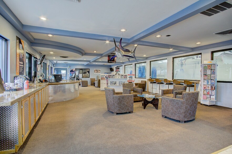 More Photos Of 720 Platte River Blvd, Brighton Carwash For Sale