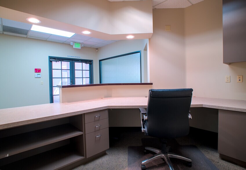 More Photos Of 1611 E 4th St, Santa Ana Loft Creative Space For Lease