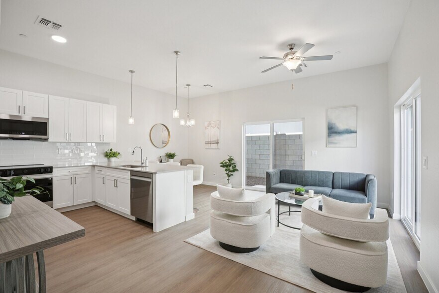 More Photos Of 4630 N 23rd Ave, Phoenix Apartments For Sale