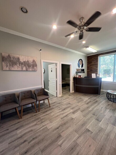 More Photos Of 5228 Village Creek Dr, Plano Office For Sale