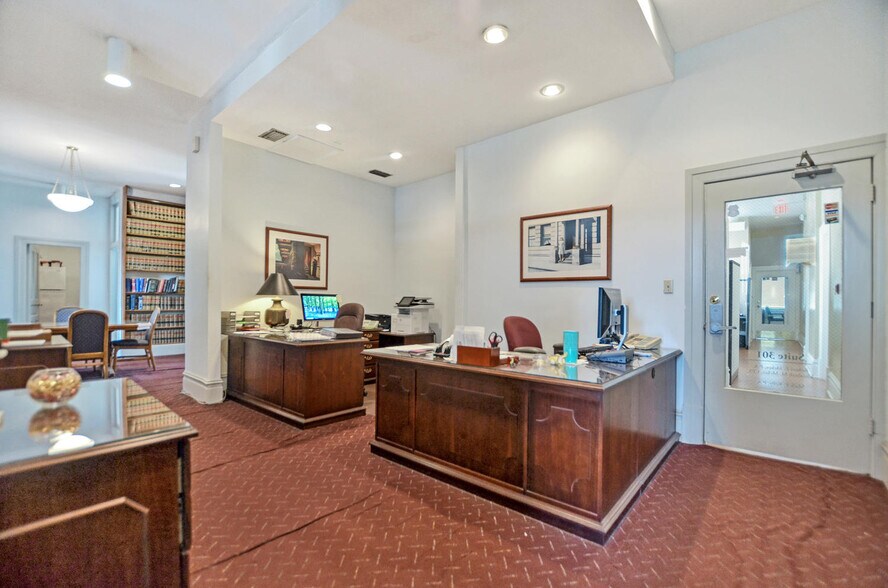 More Photos Of 1718 7th Ave E, Tampa Loft Creative Space For Lease