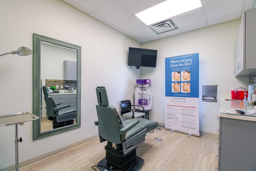 More Photos Of 4040 Medical Park Dr, Odessa Medical For Sale