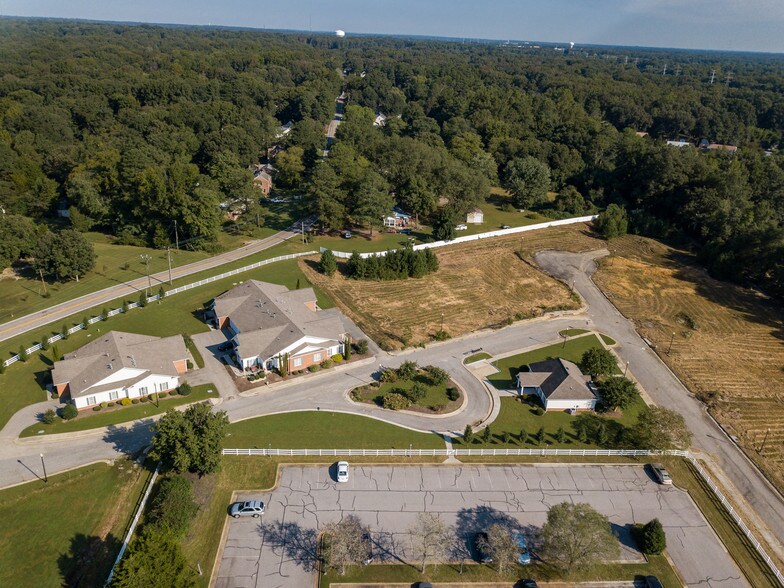 More Photos Of 7626 Sandler Dr, North Chesterfield Multifamily For Sale