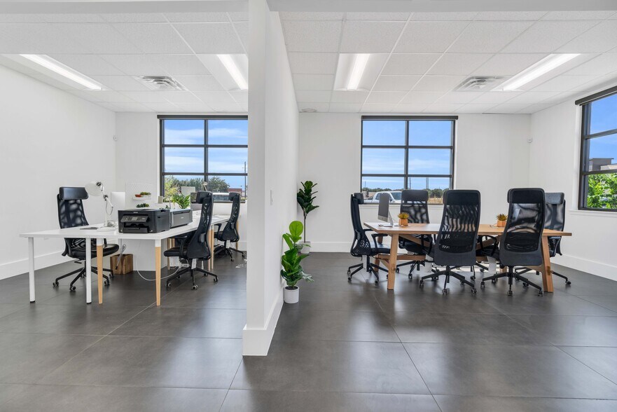 More Photos Of 8118 Fry Rd, Cypress Office For Sale