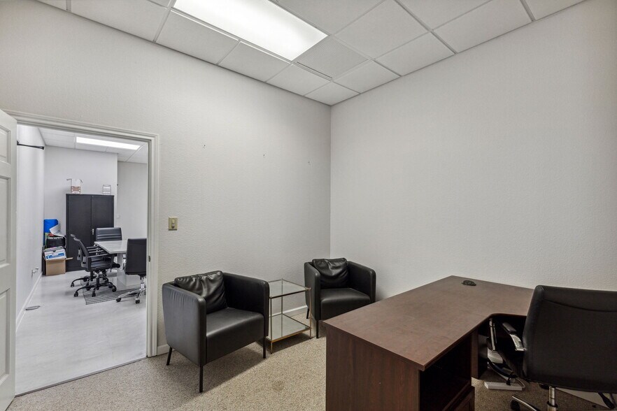 More Photos Of 8501 Wade Blvd, Frisco Medical For Lease