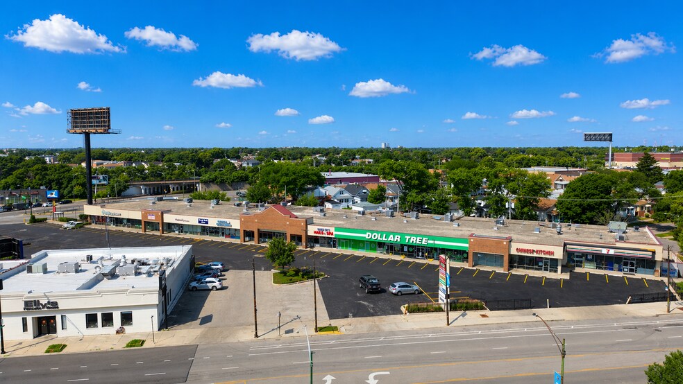 More Photos Of 5316 N Milwaukee Ave, Chicago Unknown For Lease