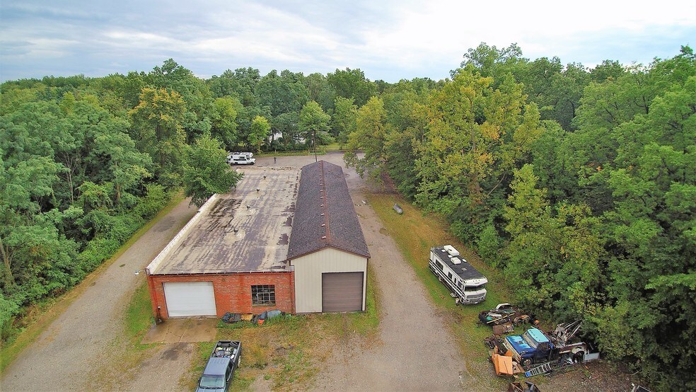 More Photos Of 4713 Elyria Ave, Lorain Warehouse For Sale
