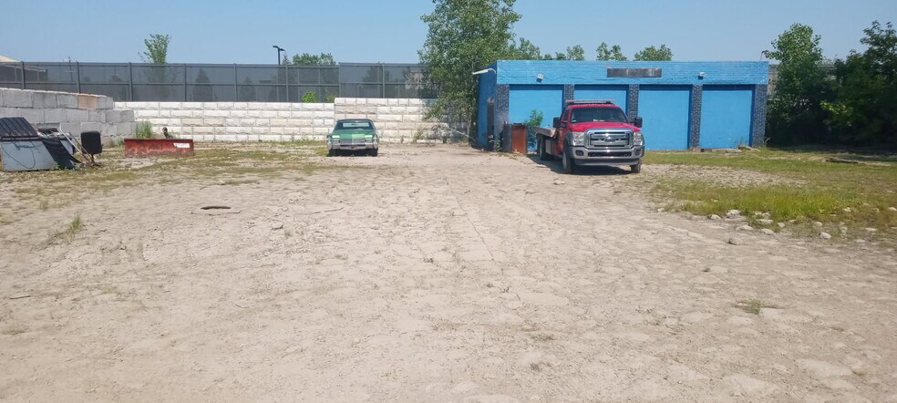 Primary Photo Of 9400 Roselawn St, Detroit Warehouse For Sale