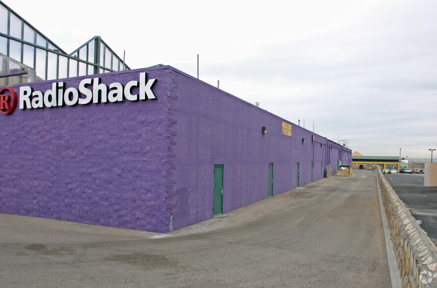 More Photos Of US 54 @ Transmountian, El Paso Unknown For Lease