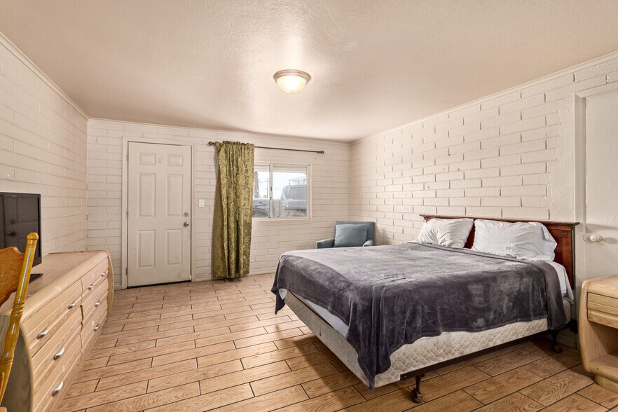 More Photos Of 8008 E Main St, Mesa Hotel For Sale