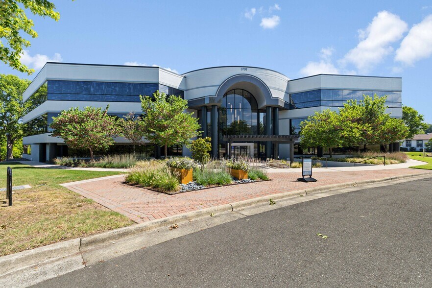 More Photos Of 3708 Mayfair St, Durham Unknown For Lease