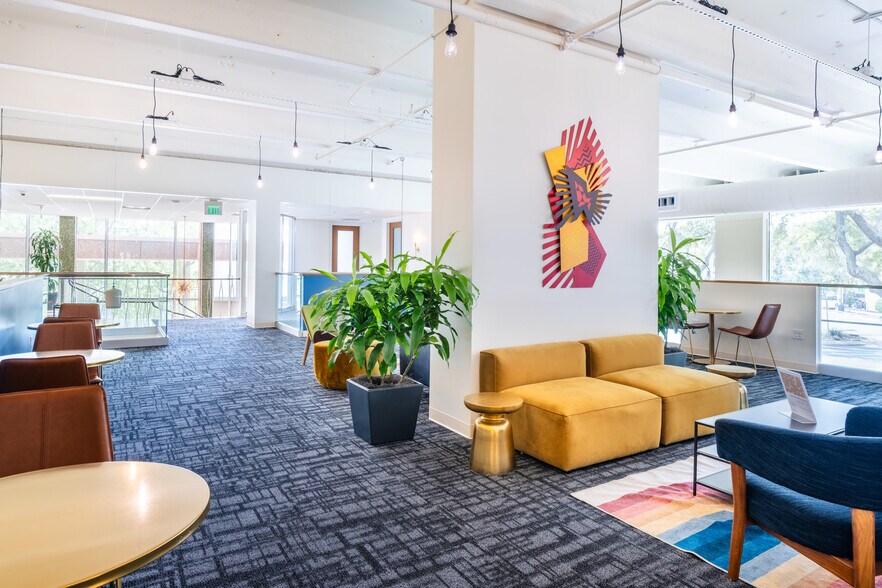 More Photos Of 6301 Gaston Ave, Dallas Coworking Space