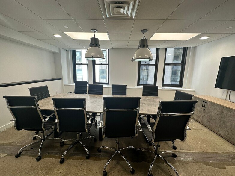 More Photos Of 111 John St, New York Office For Lease