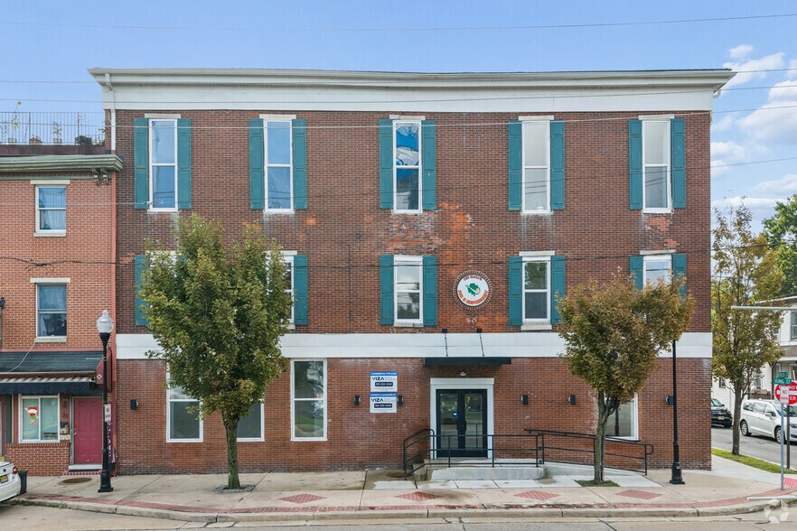 More Photos Of 22 N King St, Gloucester City Storefront Retail Residential For Sale