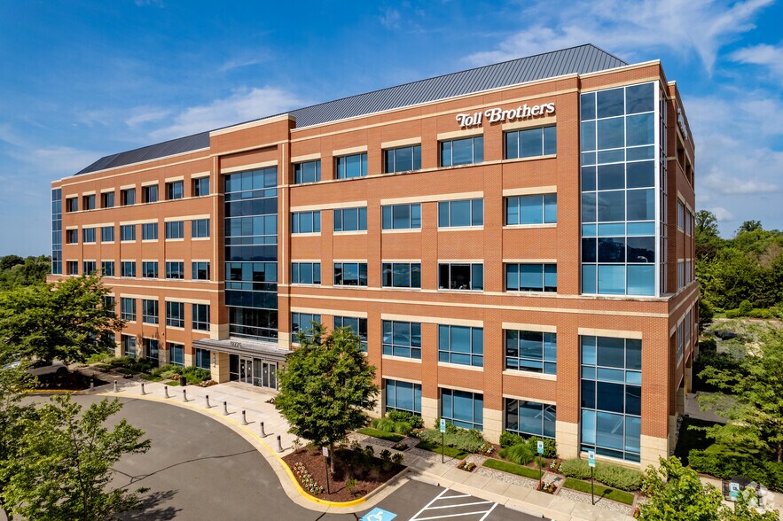 More Photos Of 19775 Belmont Executive Plz, Ashburn Office For Lease