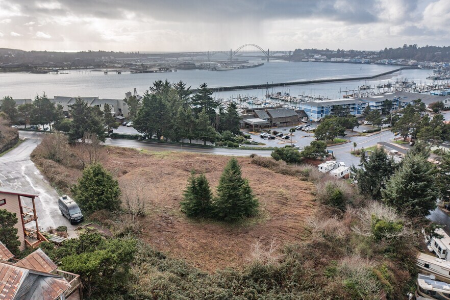 More Photos Of 1005 SE Bay Blvd, Newport Land For Sale