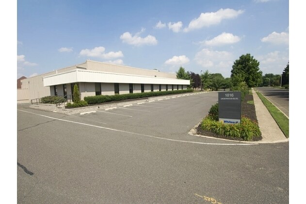 More Photos Of 1816 Underwood Blvd, Delran Warehouse For Lease