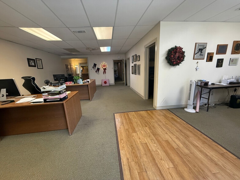 More Photos Of 108 E 1st St, Cameron General Retail For Sale