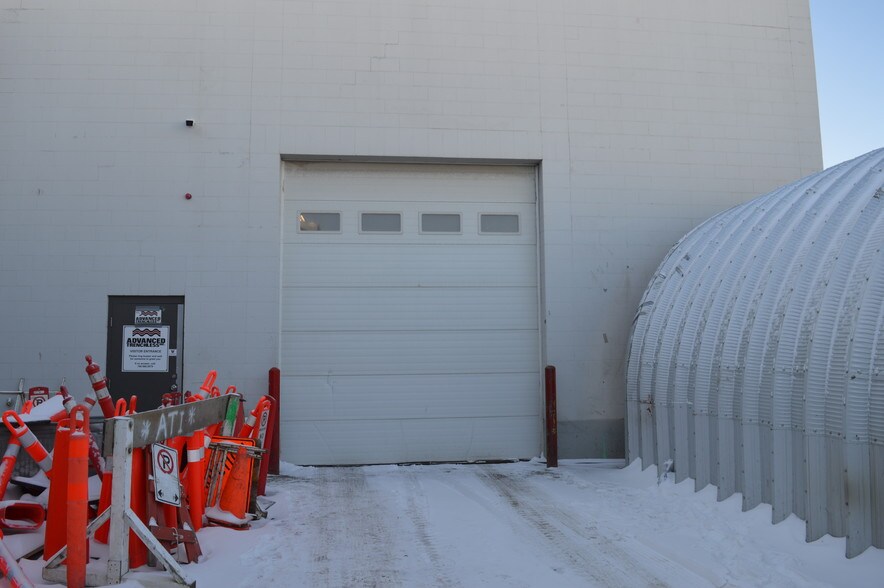 More Photos Of 12210 Mount Lawn Rd, Edmonton Manufacturing For Sale