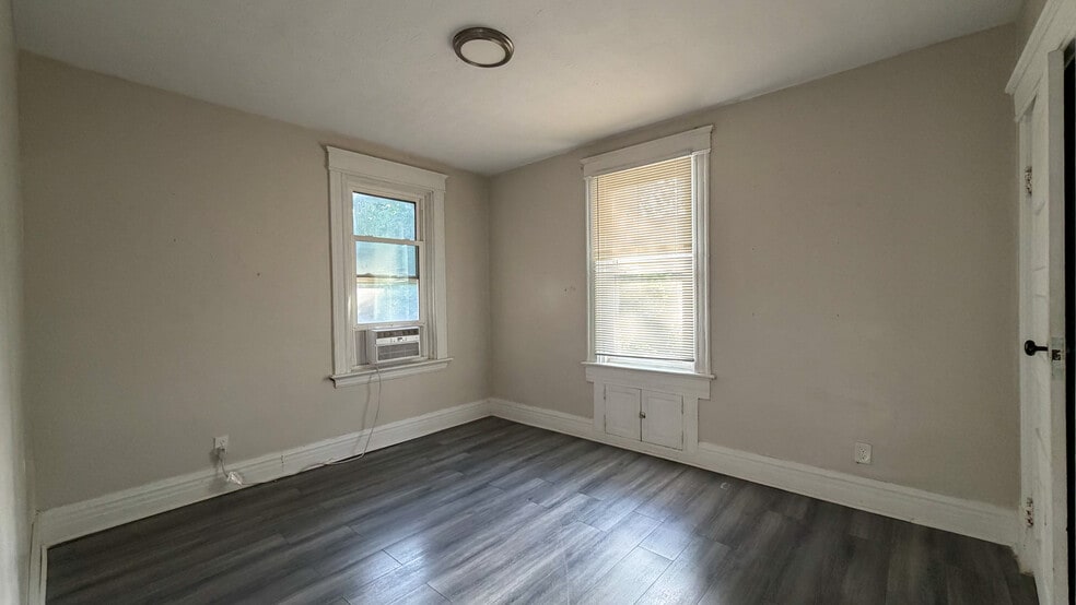 More Photos Of 2478 Paris St, Cincinnati Multifamily For Sale