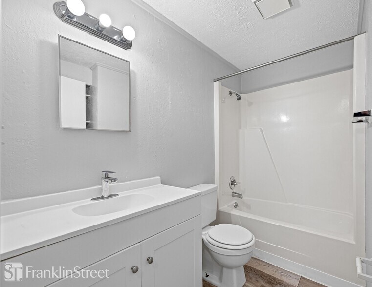 More Photos Of 1295 N US Highway 17, Bartow Apartments For Sale