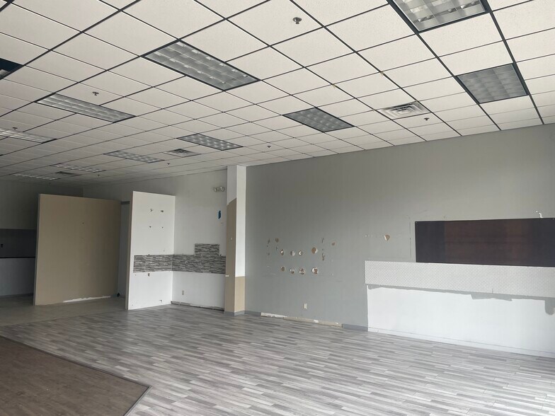 More Photos Of 1760 Tree Blvd, Saint Augustine Freestanding For Lease