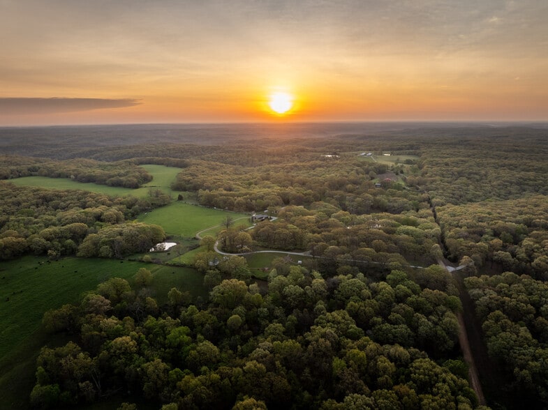 More Photos Of 129 Vaughan Rd, Eldon Lodge Meeting Hall For Sale