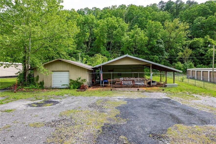 More Photos Of 450 Pinion Dr, Bella Vista Self Storage For Sale