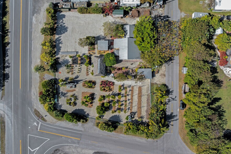 More Photos Of 27001 Overseas Hwy, Cudjoe Key Garden Center For Sale