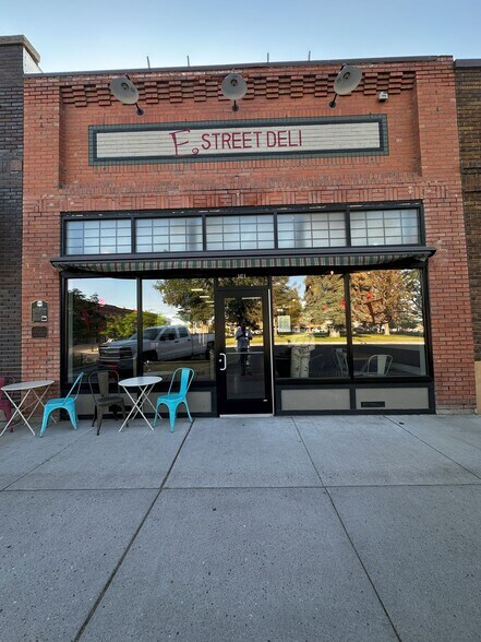 More Photos Of 542 E St, Rupert Restaurant For Sale