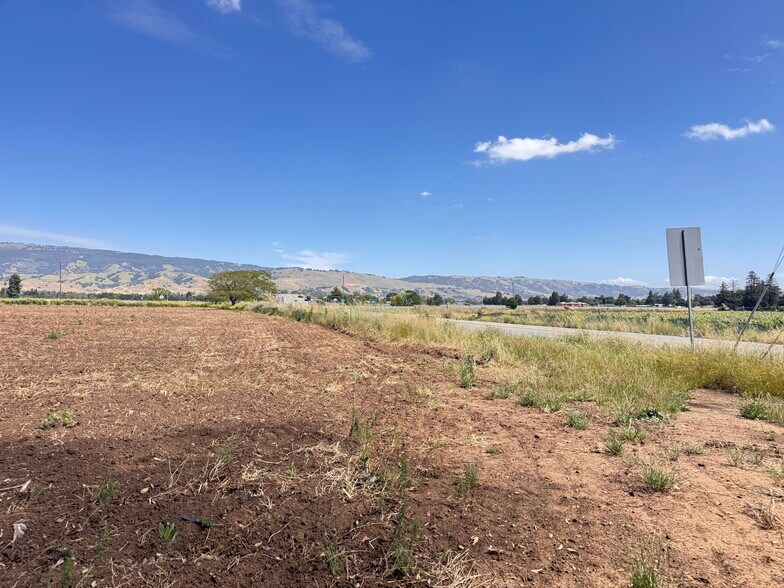 More Photos Of 310 Lena ave, Gilroy Land For Lease