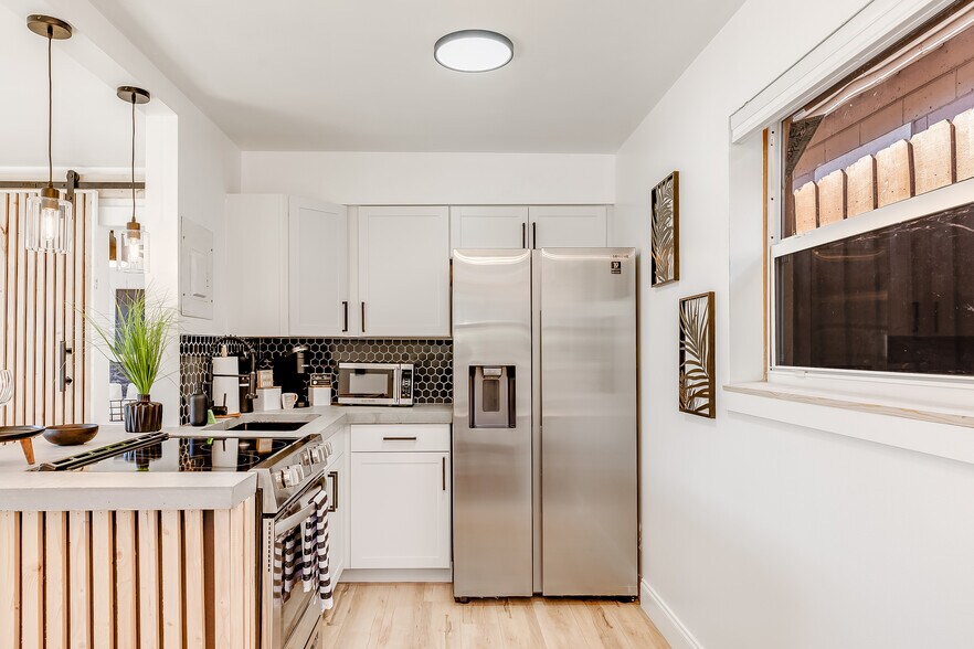 More Photos Of 417 N J St, Lake Worth Beach Apartments For Sale