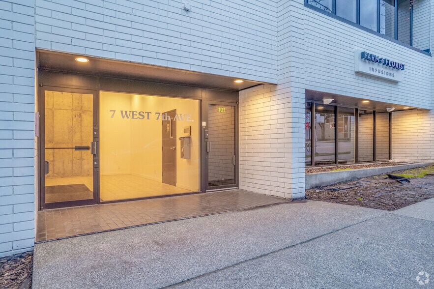 More Photos Of 7 W 7th Ave, Vancouver Office For Lease