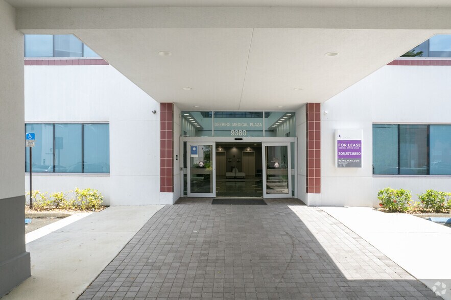 More Photos Of 9380 SW 150th St, Miami Medical For Lease