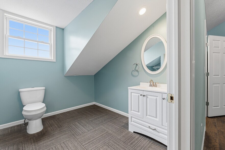 More Photos Of 9317 S Johnstown-Alexandria Rd, Johnstown Horse Stables For Sale
