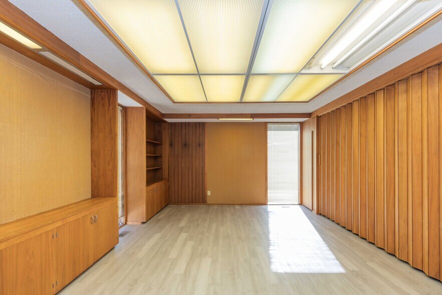 More Photos Of 4105 Tradewind St, Amarillo Office For Lease