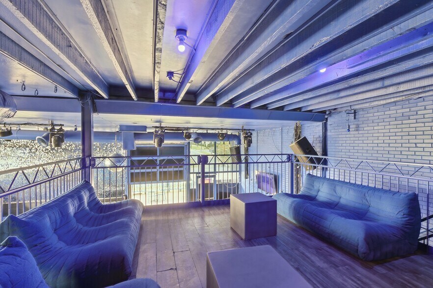 More Photos Of 1012 N Walker Ave, Oklahoma City Bar For Lease