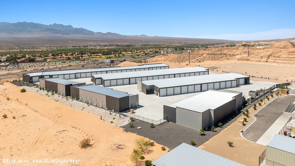 More Photos Of 1300 Pioneer Blvd, Mesquite Self Storage For Sale