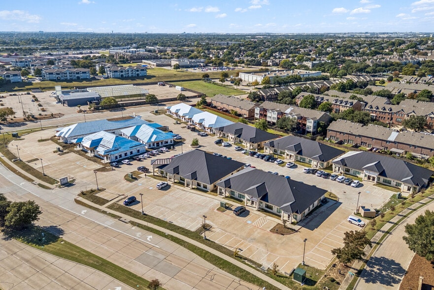 More Photos Of 2600 MacArthur Blvd, Lewisville Medical For Lease