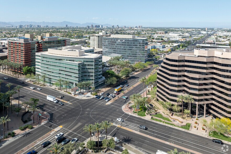 More Photos Of 2375 E Camelback Rd, Phoenix Office For Lease