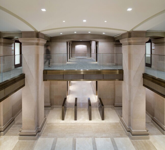 More Photos Of 601 Pennsylvania Ave NW, Washington Office For Lease