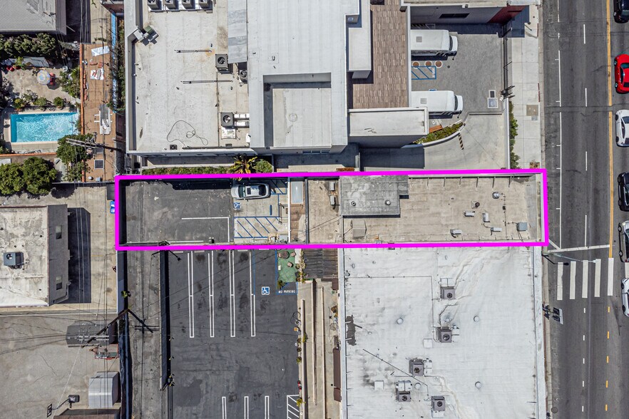 More Photos Of 330 N Western Ave, Los Angeles Storefront Retail Office For Lease